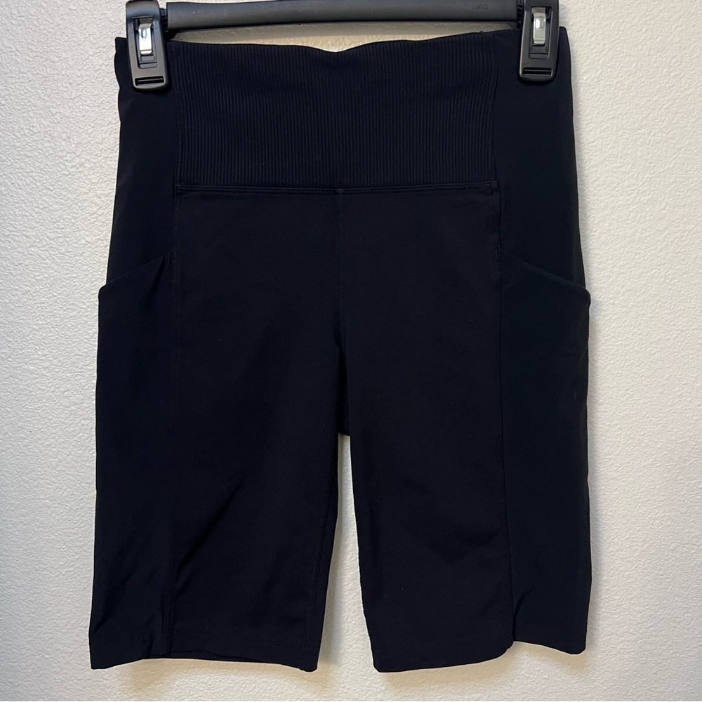 Athleta biker shorts